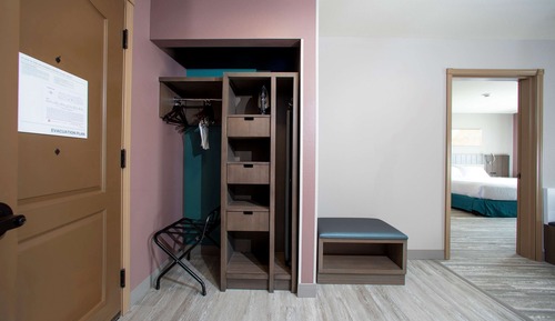 Suite, 1 cama de matrimonio grande, accesible para personas con discapacidad (Hearing)