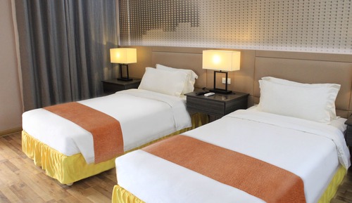 Deluxe Room, 2 Twin Beds