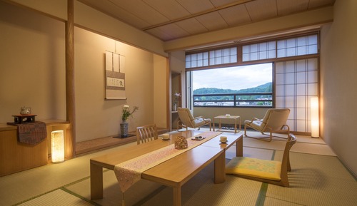 Habitación tradicional, no fumadores, vistas al río (Superior Japanese Style Room)