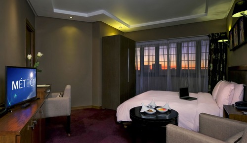 Habitación Deluxe doble, 1 cama de matrimonio, no fumadores, vistas a la ciudad
