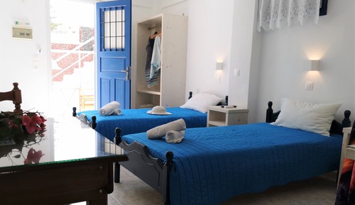 Habitación económica (semi basement)