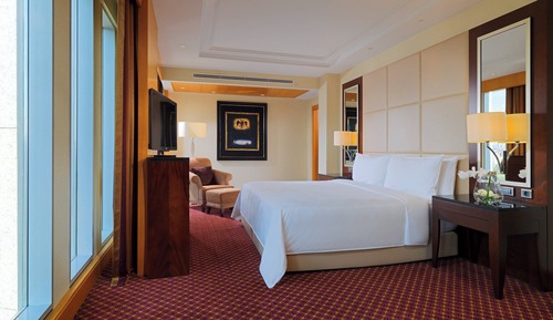 Suite ejecutiva, 1 cama de matrimonio grande, fumadores, vistas a la ciudad