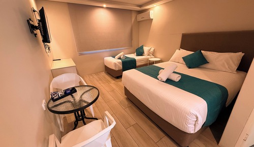 Habitación triple Deluxe, Servicio de limpieza