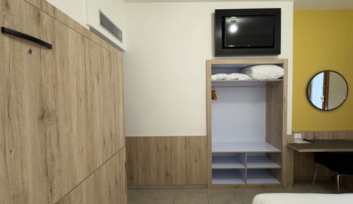 Habitación cuádruple Confort, accesible para personas con discapacidad