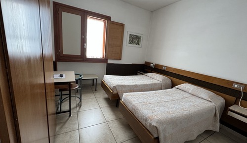 Habitación triple clásica