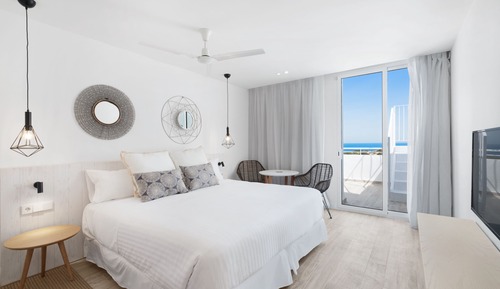 Suite junior, vistas al mar
