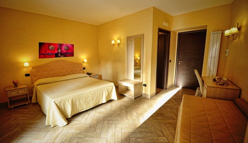 Habitación triple Grand