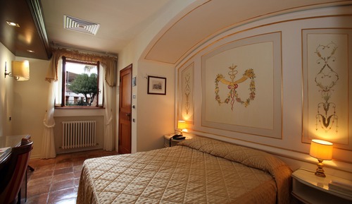 Habitación clásica doble de uso individual, 1 cama de matrimonio