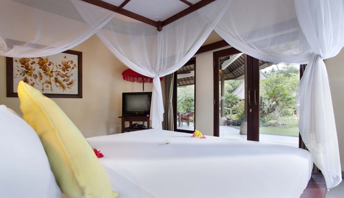 Suite (Pool)
