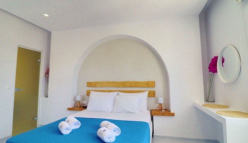 Suite estudio junior, 1 cama de matrimonio, vistas a la playa
