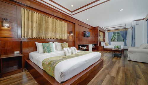 Habitación familiar, vistas al jardín