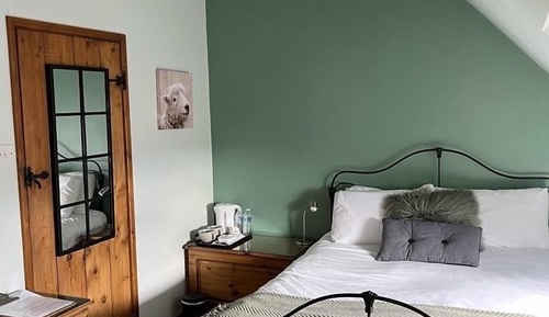 Habitación doble, baño privado