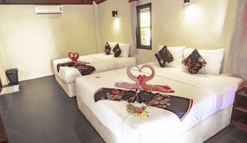 Bungalow, 2 camas dobles (with Air Condition)