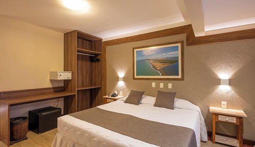 Habitación Deluxe con 2 camas individuales, vistas parciales al mar