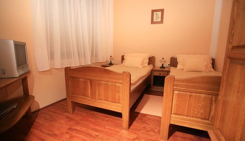 Apartamento, 2 habitaciones, balcón