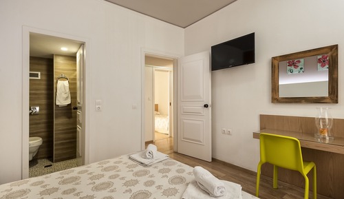 Apartamento, 2 habitaciones, balcón