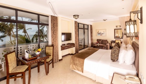 Estudio, 1 cama de matrimonio grande