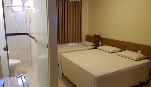 Habitación estándar con 1 cama doble o 2 individuales