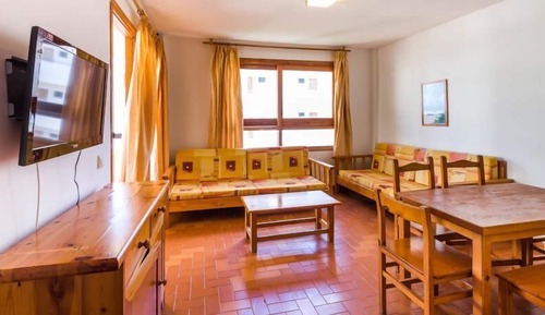 Apartamento básico, 2 habitaciones, terraza (3 adults)