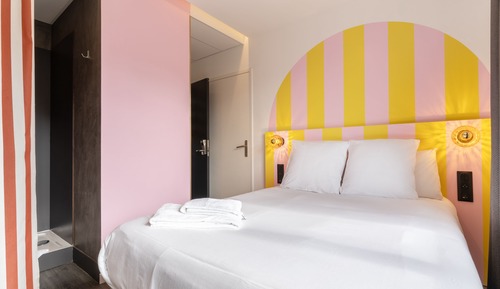 Pequeña habitación doble