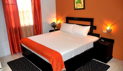 Habitación superior, 1 cama de matrimonio grande, frigorífico