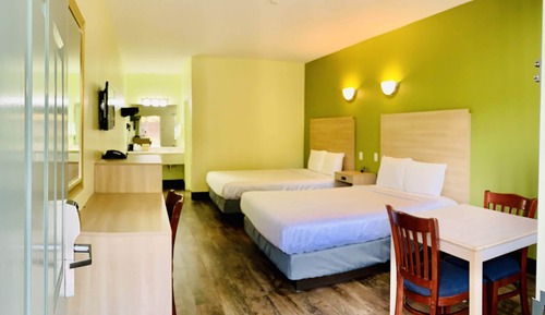 Habitación estándar doble, 2 camas de matrimonio, no fumadores