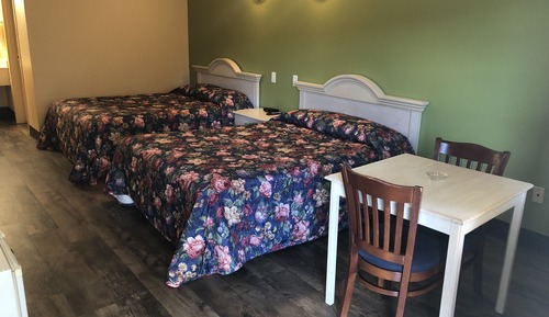 Habitación estándar doble, 2 camas de matrimonio, fumadores