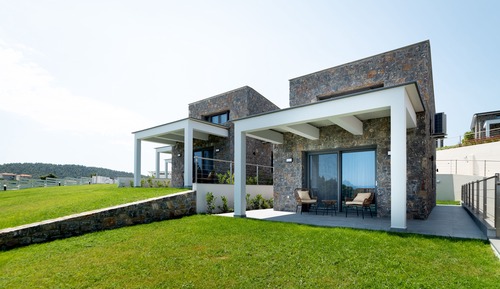 Suite de lujo, acceso a la piscina, vistas al mar