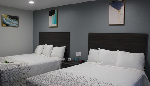 Habitación estándar, 2 camas de matrimonio, no fumadores, frigorífico y microondas