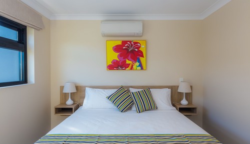 Estudio, 1 cama de matrimonio grande, vistas a la ciudad