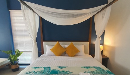 Beach Room (Free Drop Off to Airport)
