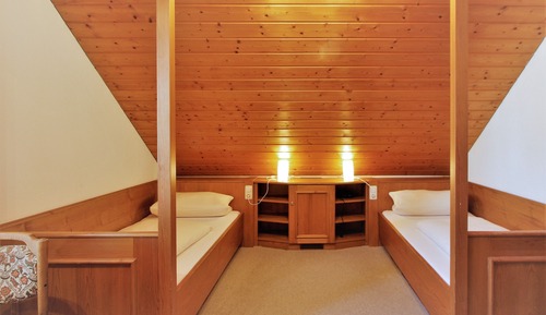 Habitación económica con 2 camas individuales