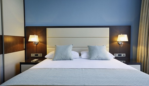 Suite junior, vistas al mar (B2C-US)