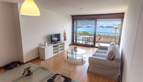 Apartamento, 1 habitación, balcón, vistas al lago