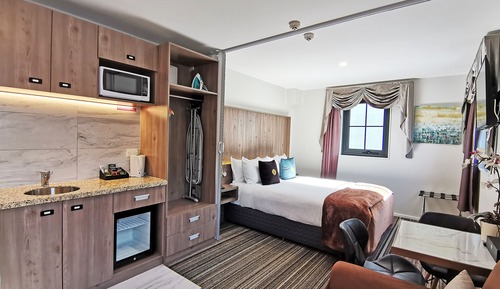 Suite familiar