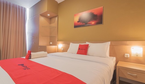 Habitación doble (Reddoorz)