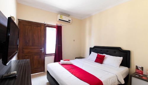 Habitación doble (Reddoorz)