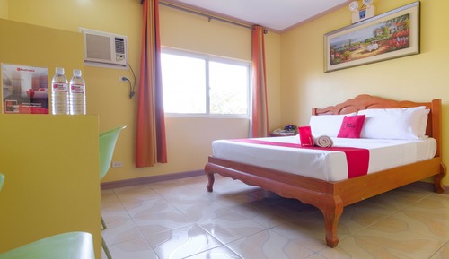 Habitación doble (Reddoorz)