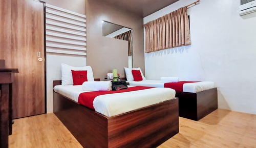Habitación con 2 camas individuales