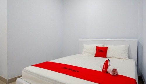 Habitación doble (Reddoorz)