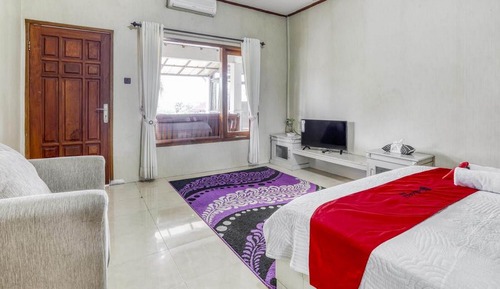 Habitación Deluxe (Reddoorz)