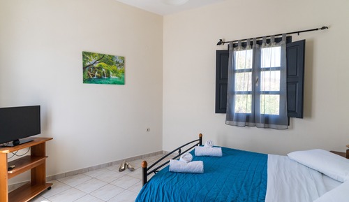 Habitación superior con 1 cama doble o 2 individuales