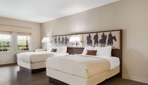Suite, 2 camas de matrimonio, no fumadores, balcón