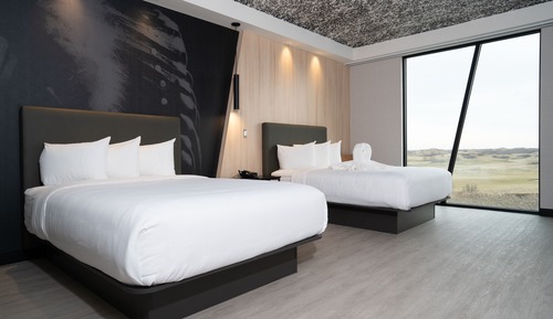 Habitación estándar, 2 camas de matrimonio, accesible para personas con discapacidad
