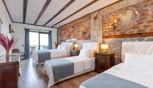 Habitación cuádruple, vistas al mar
