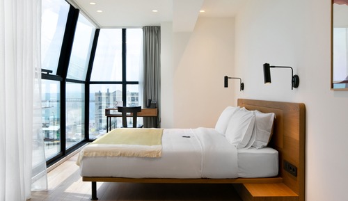 Signature Suite