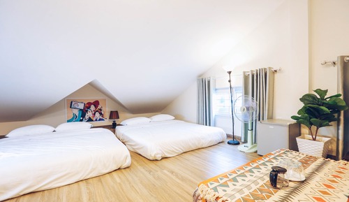 Habitación cuádruple de diseño