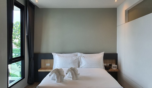 Habitación Deluxe (Queen Bed)
