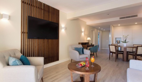 Suite Premium, 2 habitaciones, no fumadores, vistas a la piscina (Balcony)