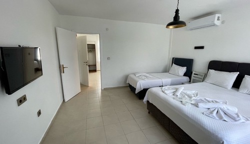Suite familiar, vistas al jardín, planta baja